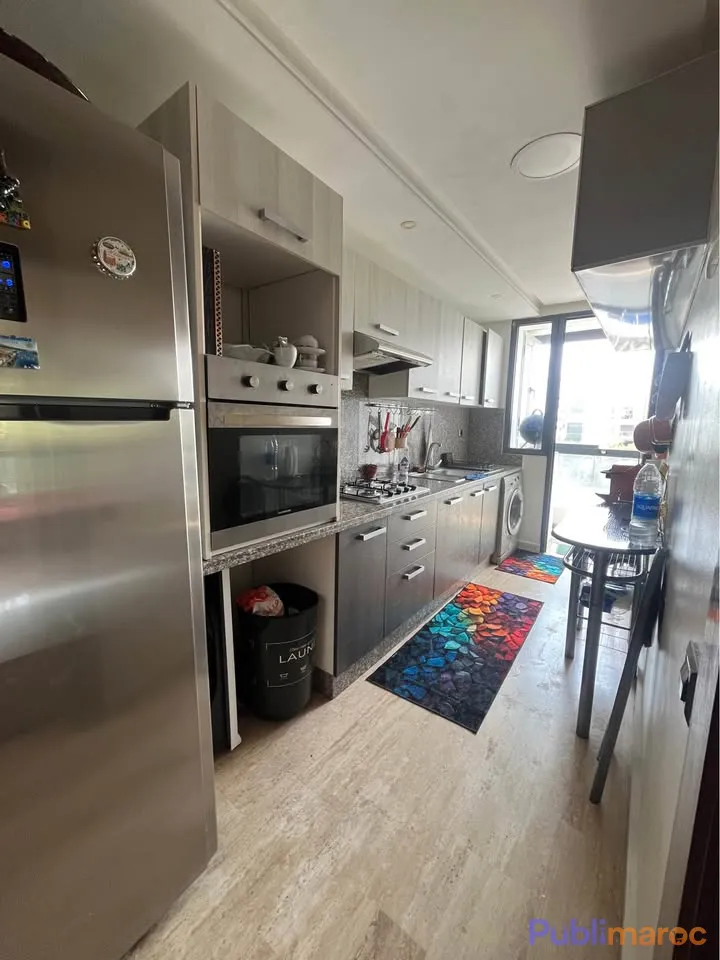 APPARTEMENT 3 CHAMBRES MEUBLÉ À LOUER – DAR BOUAZZA | SUNSQUARE photo 2