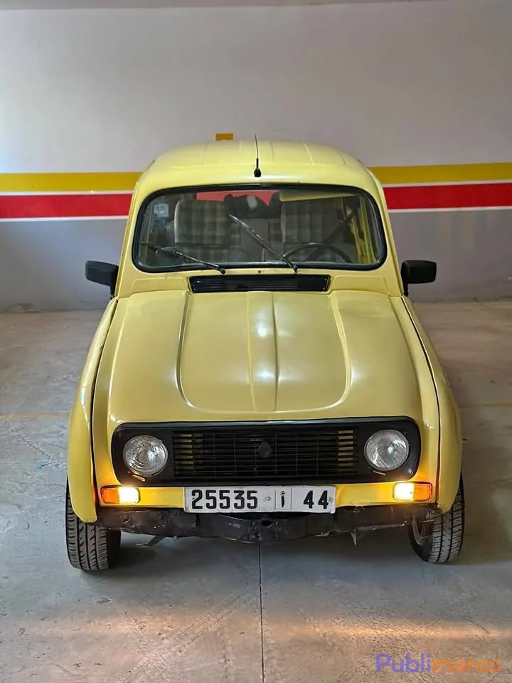 Renault 4 (R4) – Année 1984 (Dédouanée 1994) photo 1