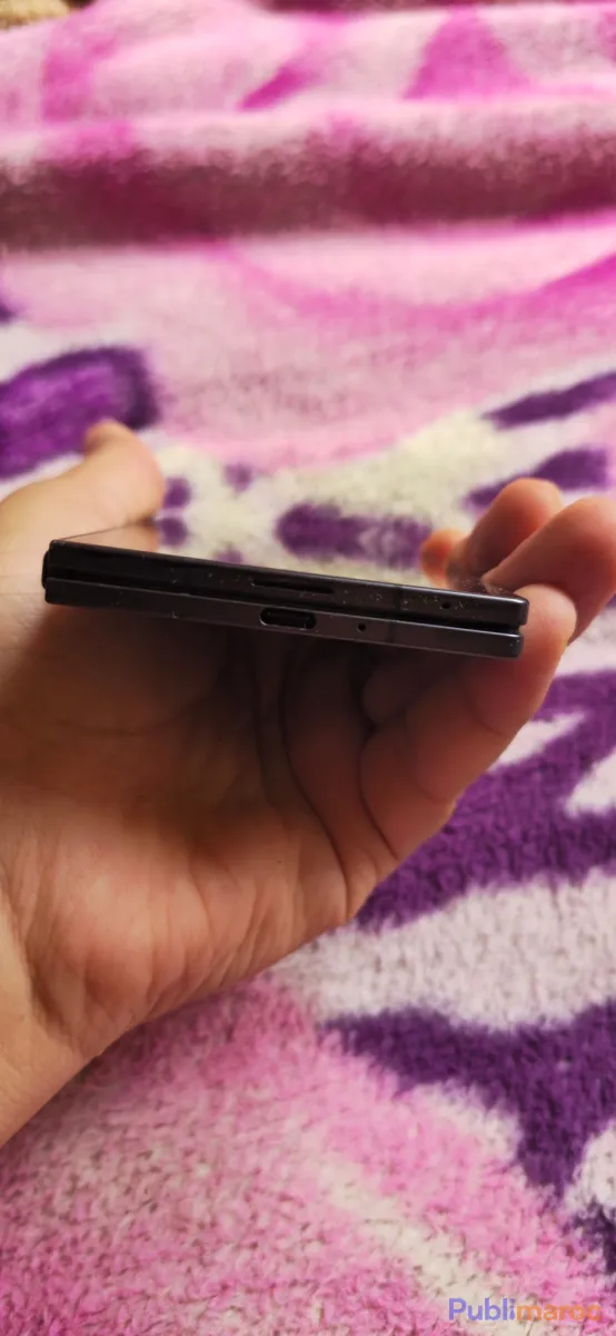 Samsung galaxy z fold 7 comme neuf photo 2