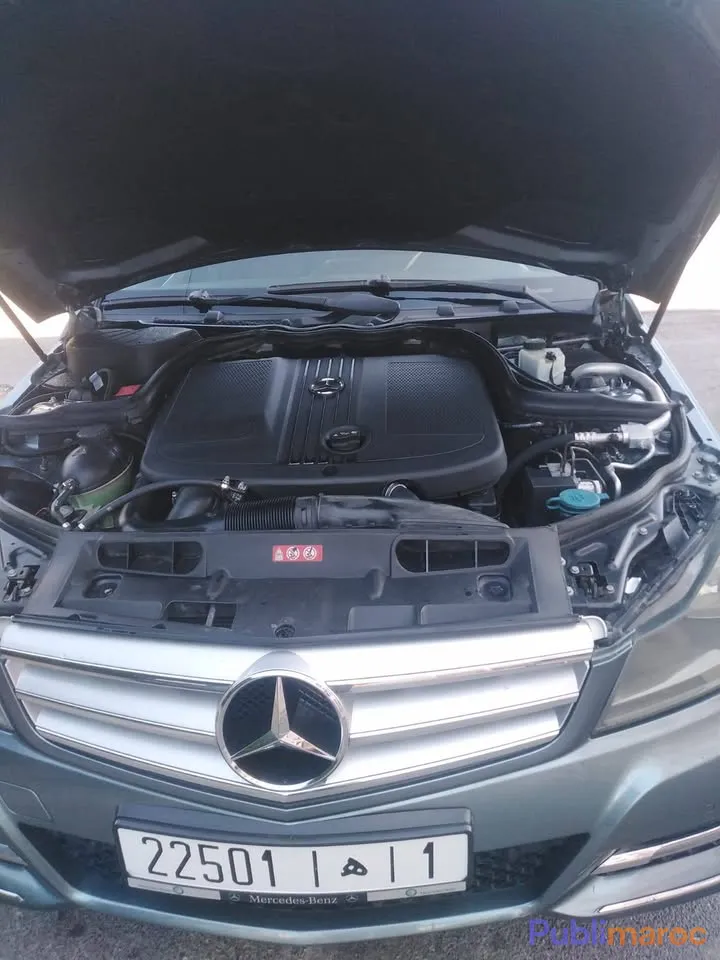 Mercedes-Benz Classe C 220 CDI (Modèle 2012 – Dédouanée 2015) photo 4