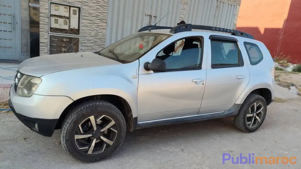 Dacia Duster (Modèle 2014) – Avec Climatisation photo 5