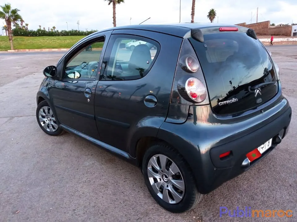 Citroen c1 model 2010 photo 6