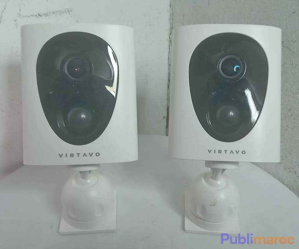 2 Caméras WiFi en excellente état de Marche