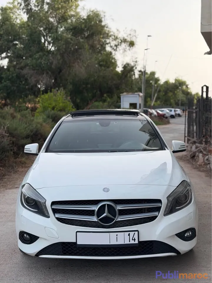 Mercedes-Benz Classe A 1ère Main – Pack AMG (Modèle 10/2013)