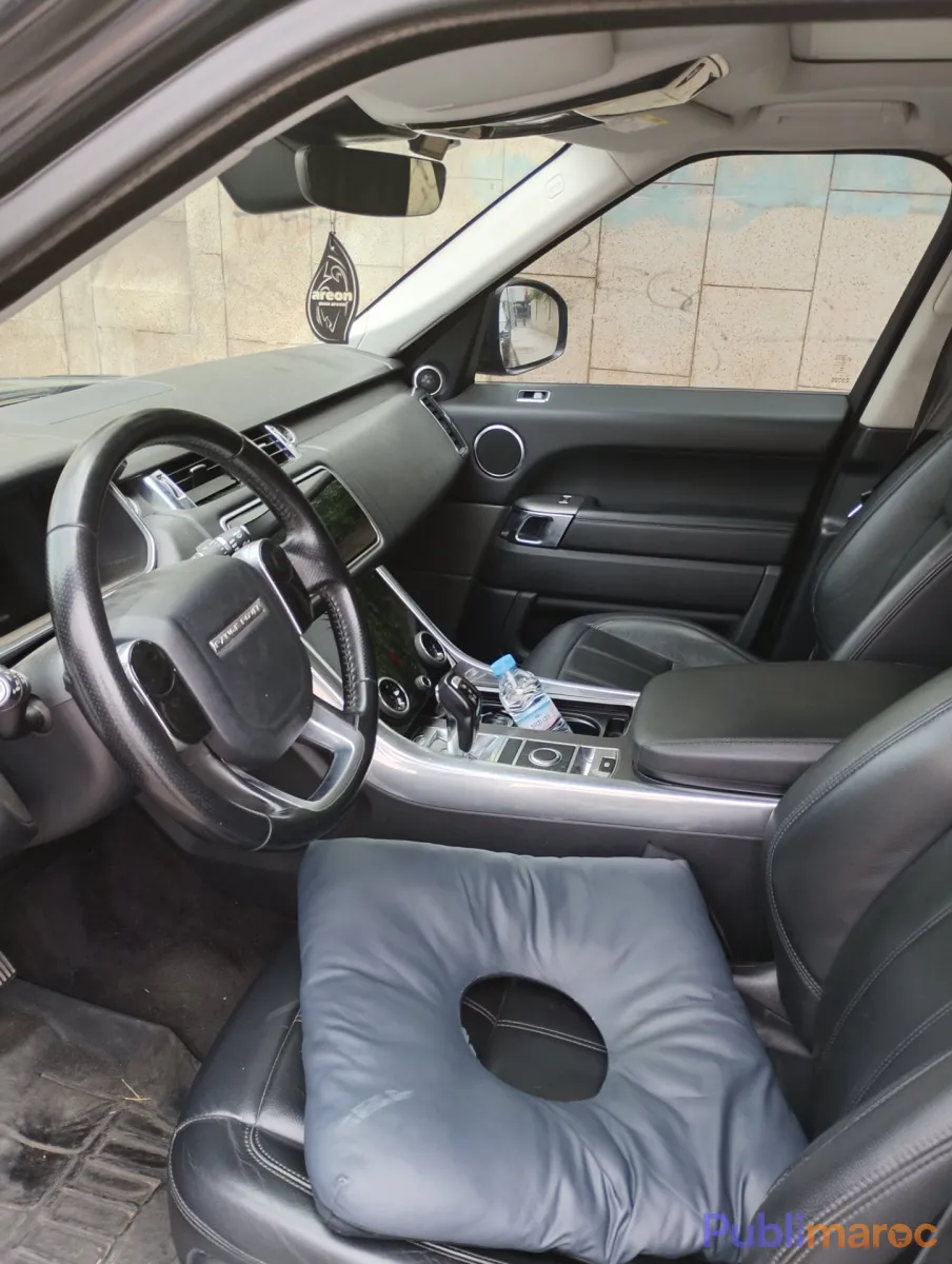 Range rover sport photo 3